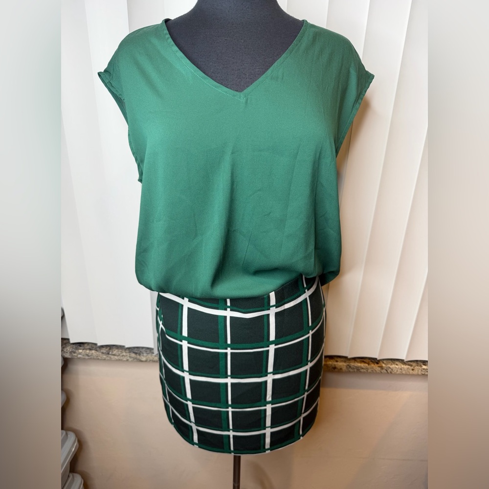 Sisley Green Polyester V-neck Top Green Black Plaid Dress One Piece SZ Large